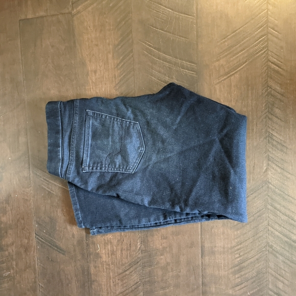 Levi signature - Picture 3 of 8